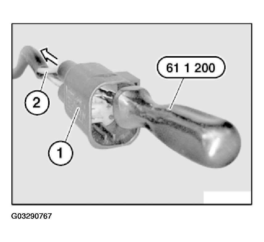 G03290767