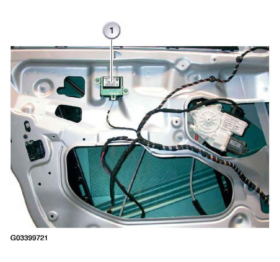 G03399721