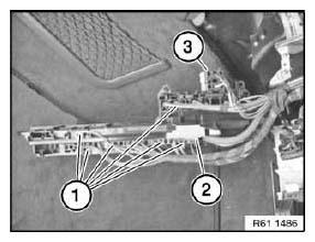 G04761585