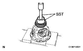 G04977086