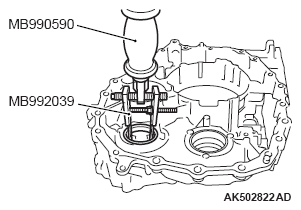 G07047802