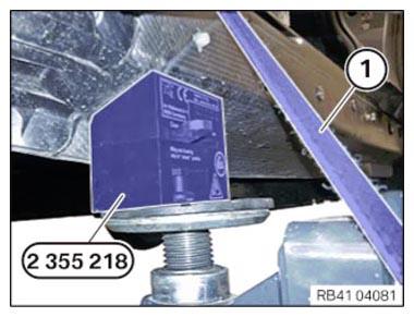 G11146024