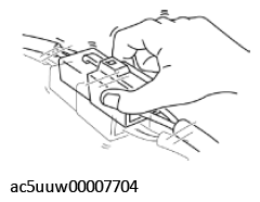 G11432102