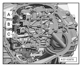 G12767102
